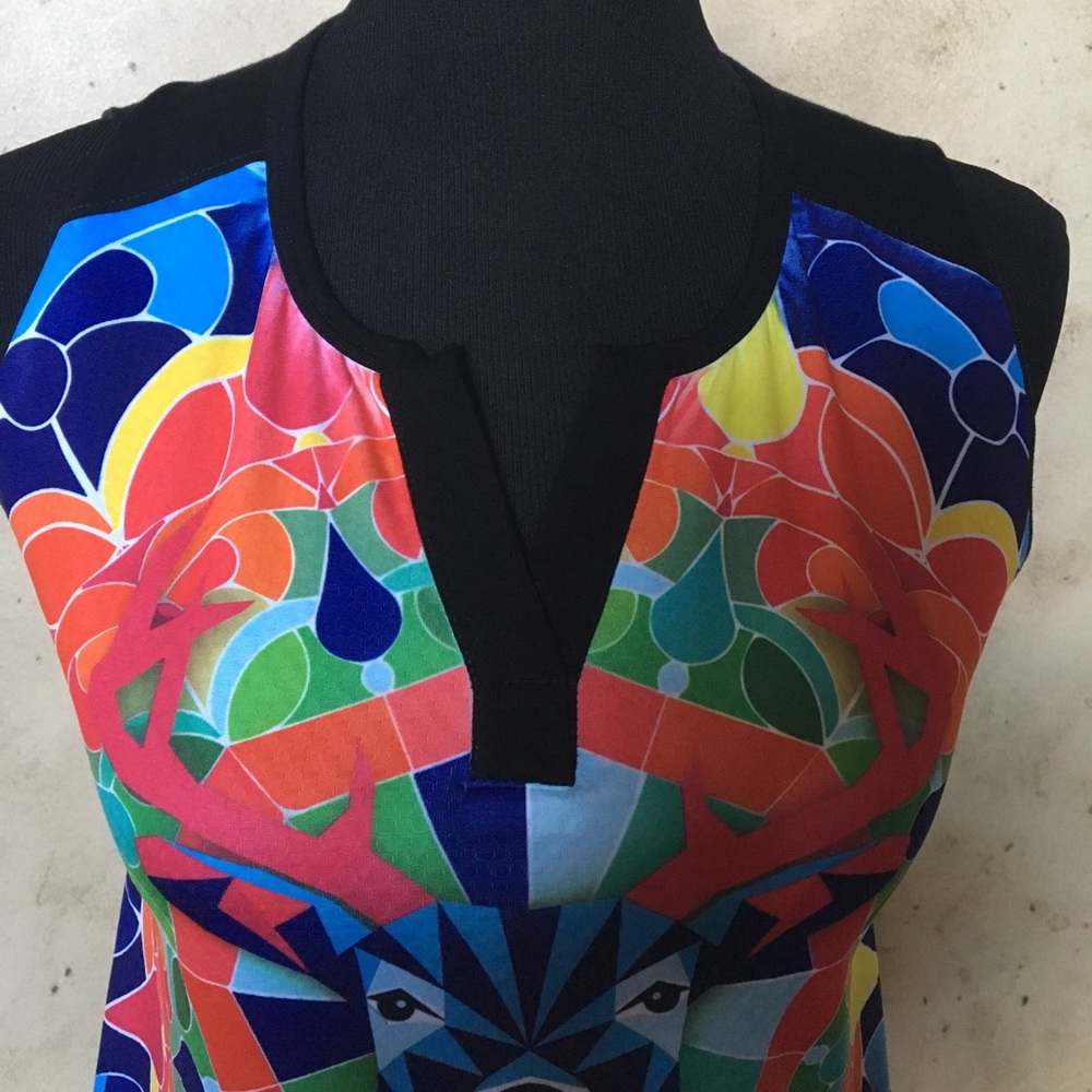 Iay Guey Sleeveless Top View 2